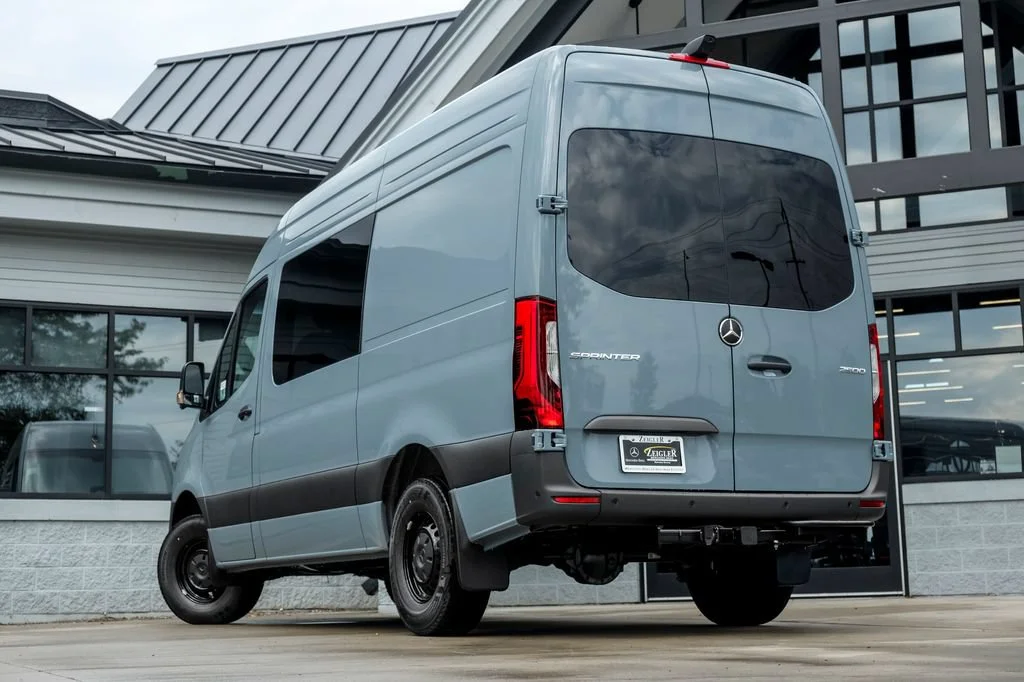 New 2026 Blue Gray Mercedes-Benz Crew 144 WB image 37