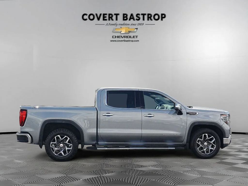 Used 2023 Silver GMC SLT image 6