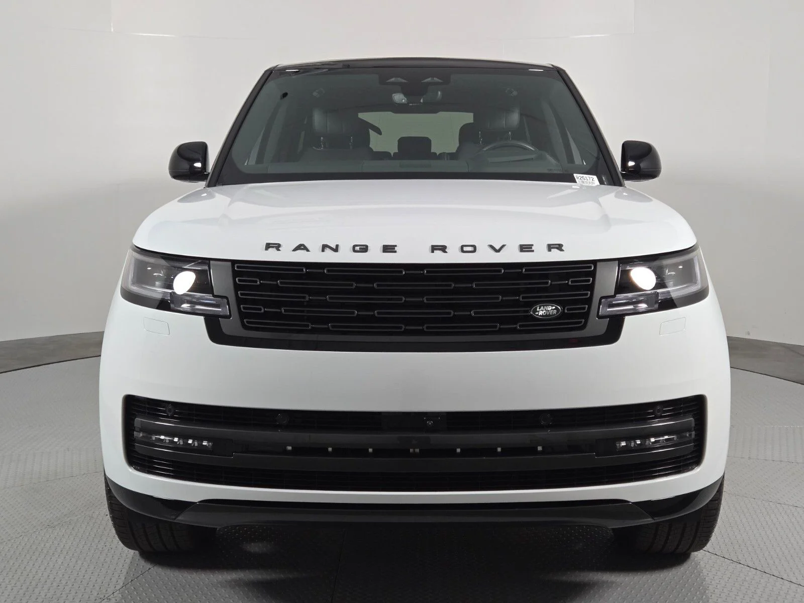 New 2026 Fuji White Land Rover SE image 8