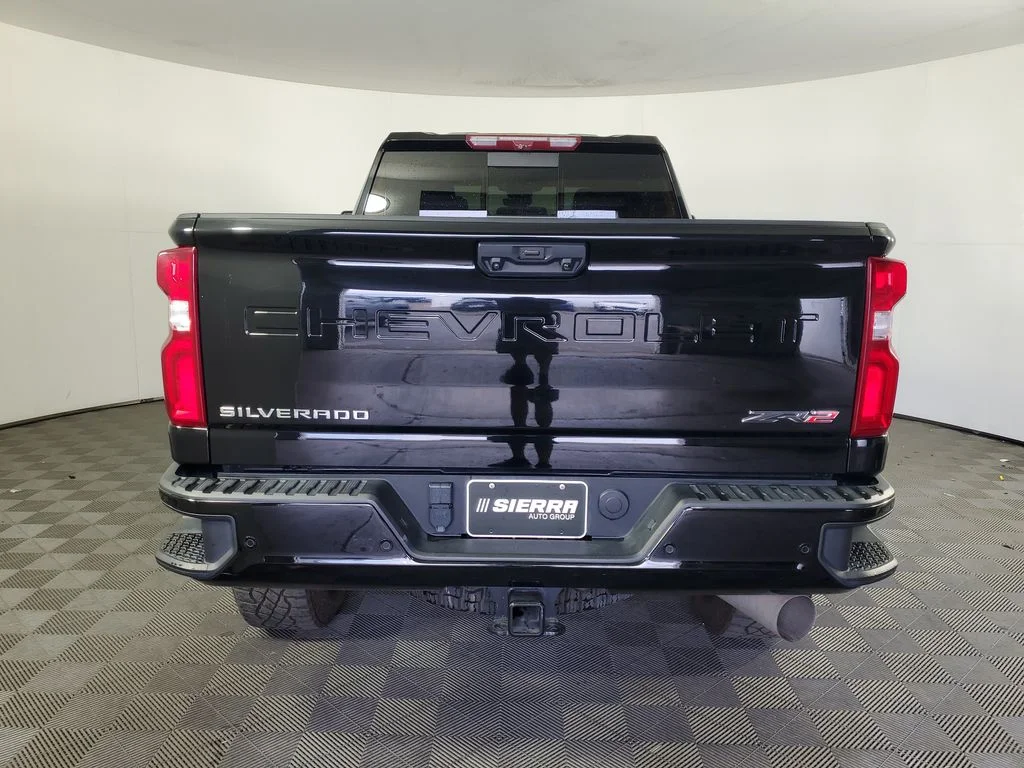 Used 2024 Black Chevrolet ZR2 image 5