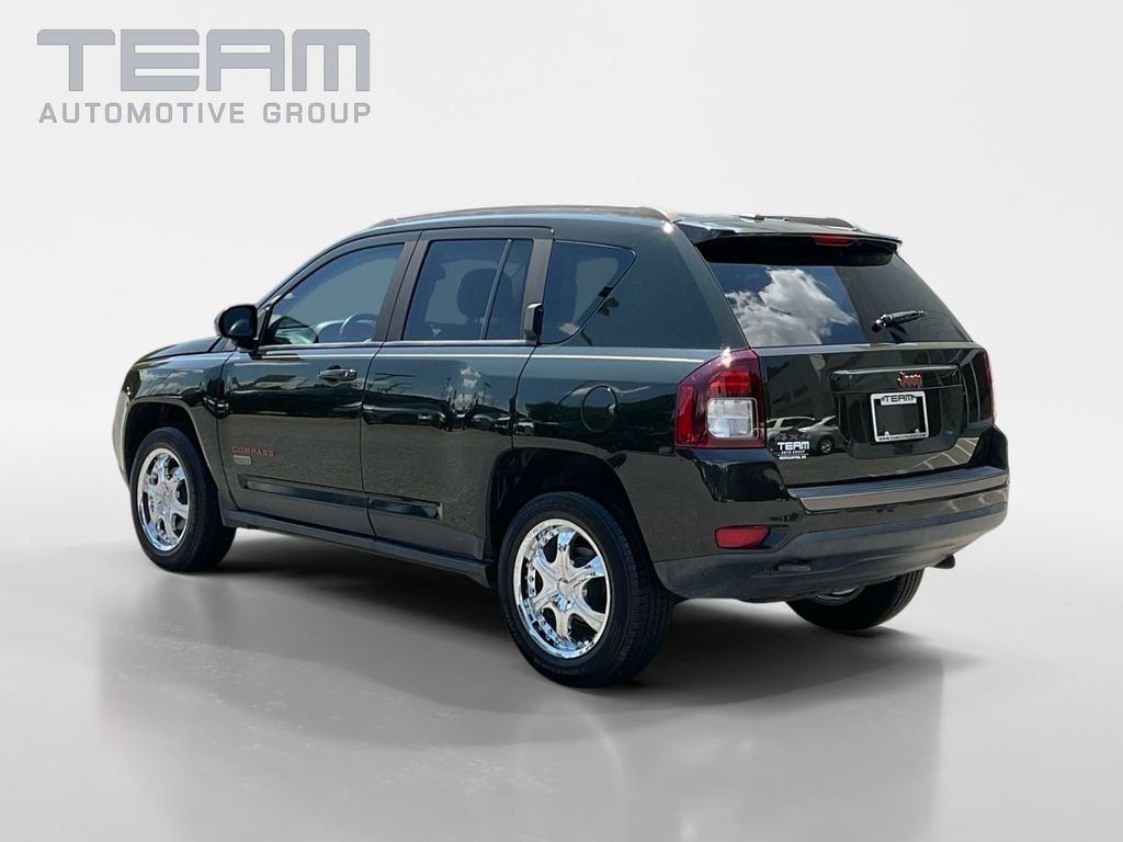 Used 2016 Green Jeep Sport image 5