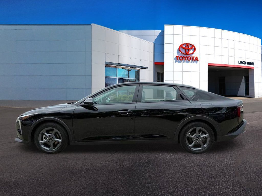 Used 2026 Black Kia LXS image 11