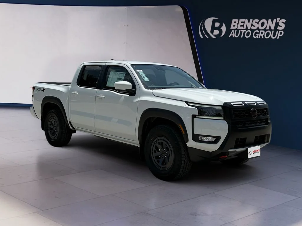 New 2026 White Nissan PRO-X image 7
