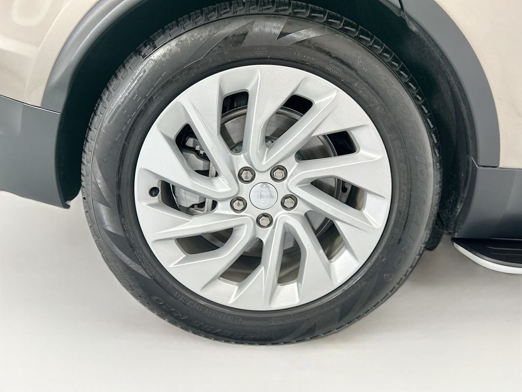 2025 Land Rover Discovery S - Photo 32