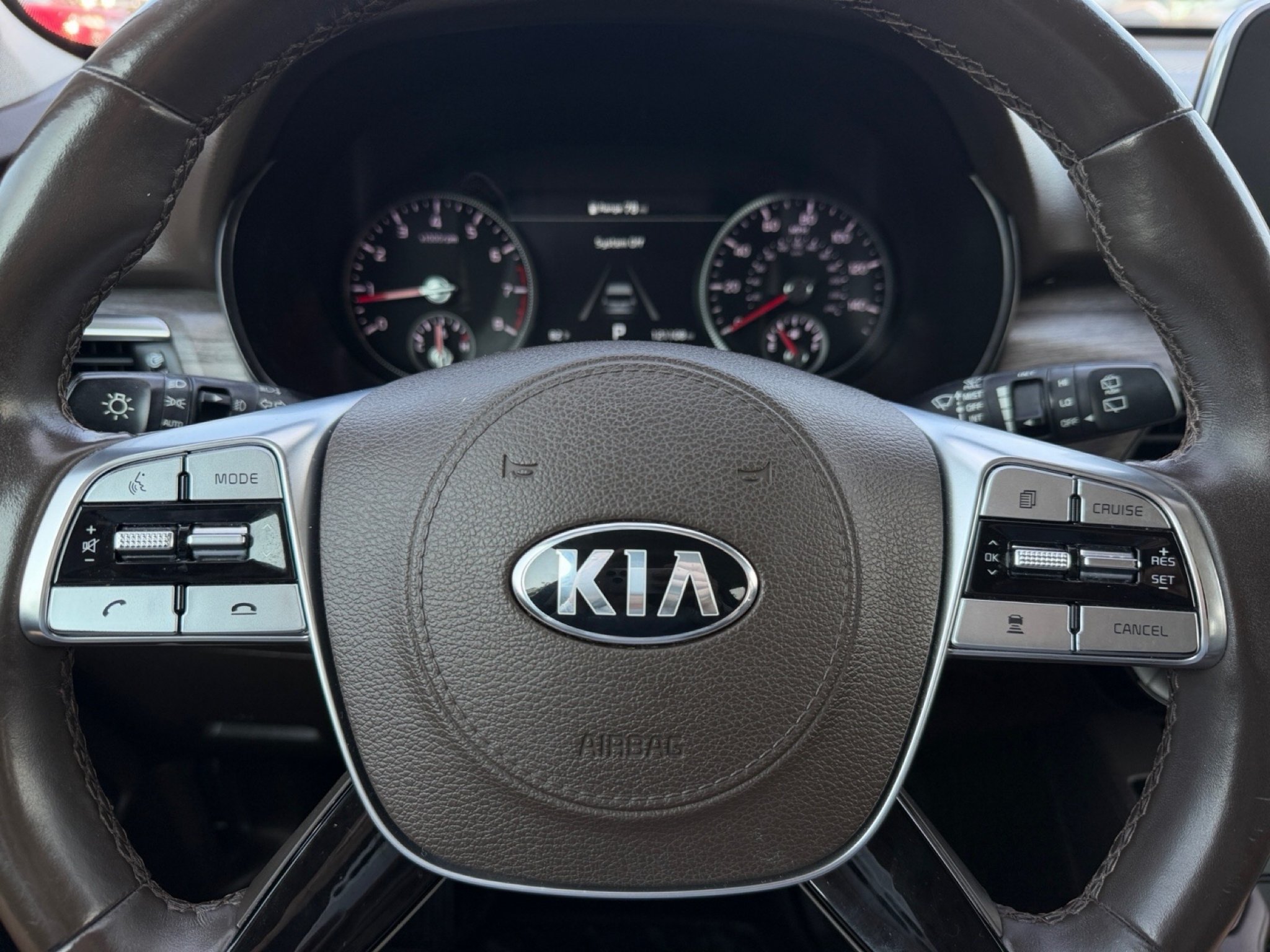 Used 2020 Ebony Black Kia SX image 28