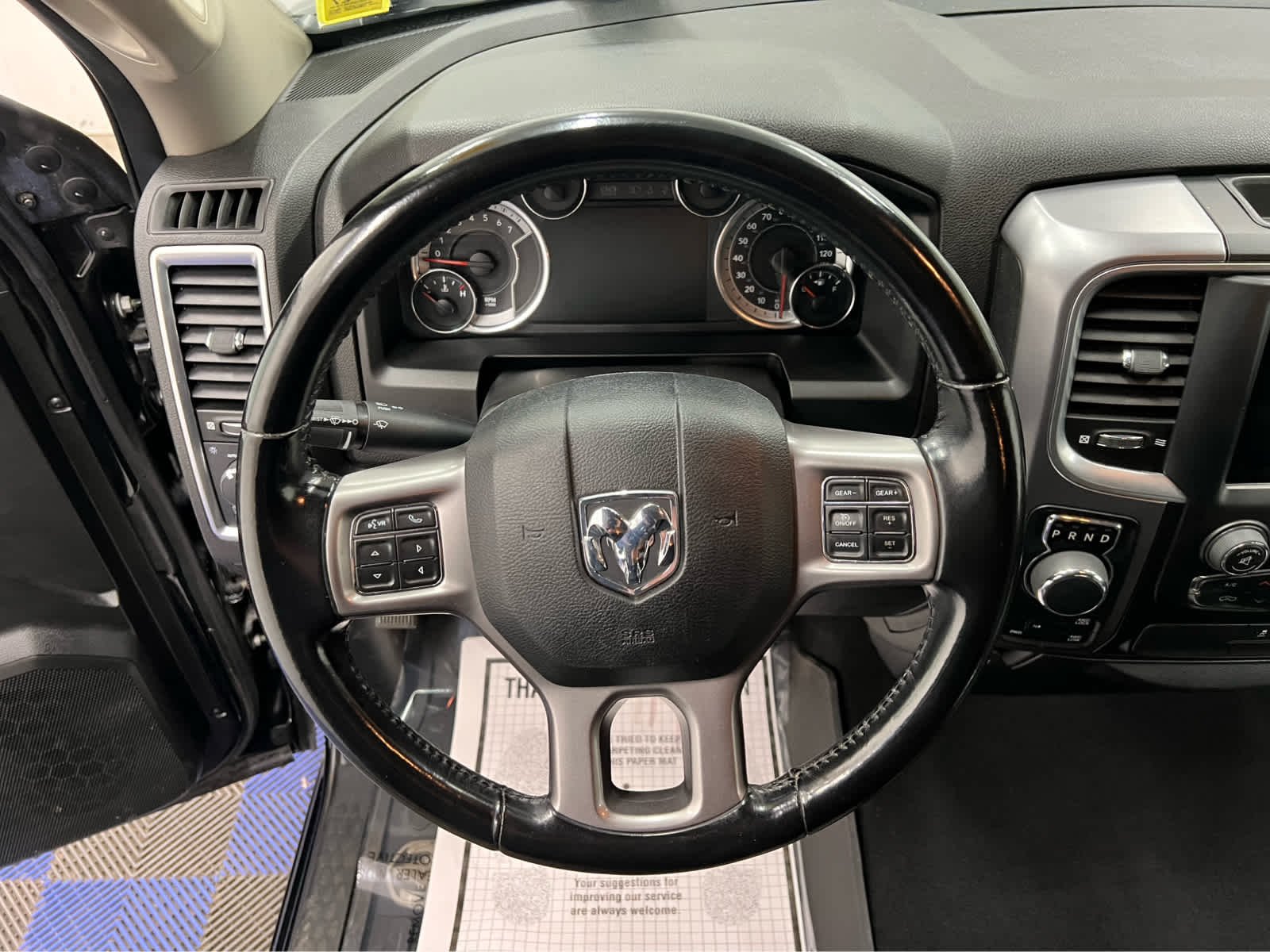 Used 2022 Diamond Black Crystal Pearlcoat Ram Warlock image 17