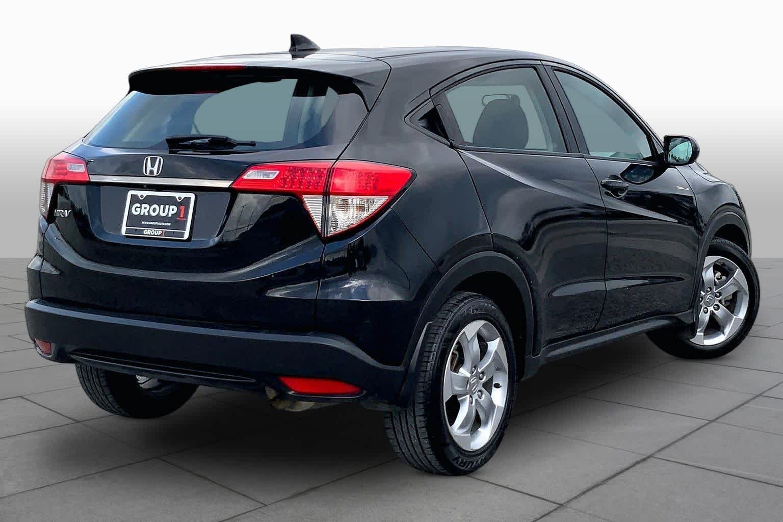 Used 2019 Crystal Black Pearl Honda LX image 13