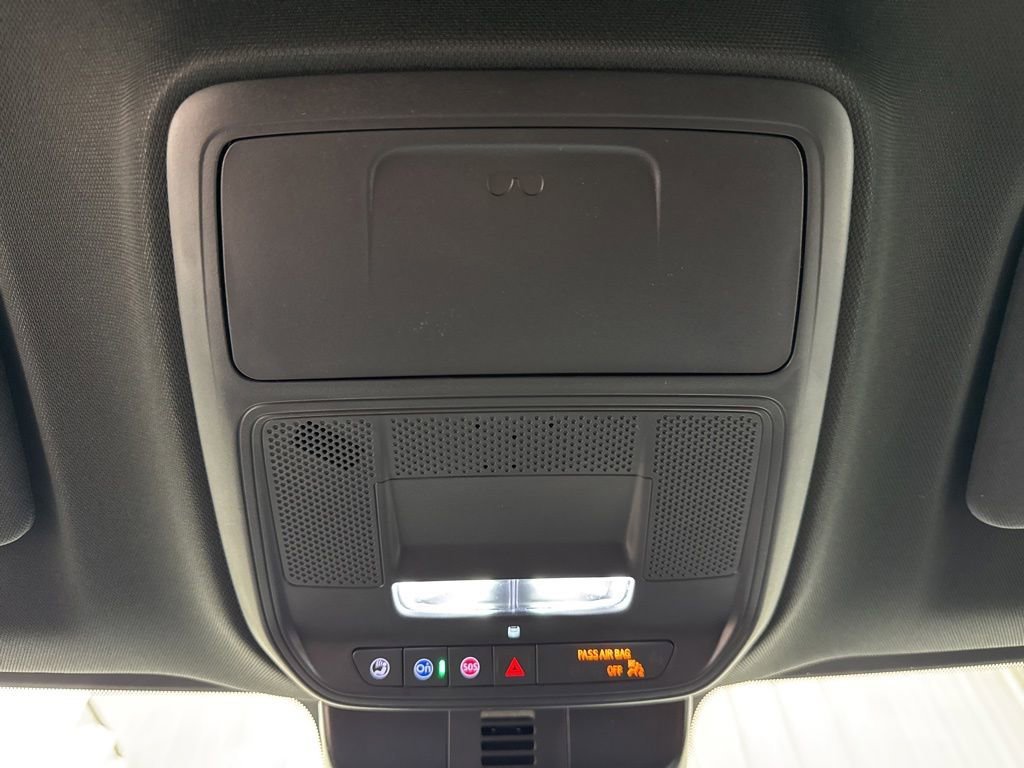 2026 Chevrolet Traverse LT - Photo 23