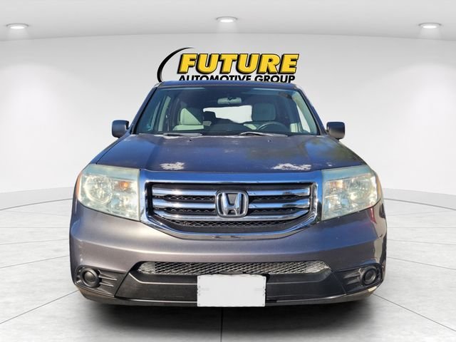 Used 2015  Honda LX image 2