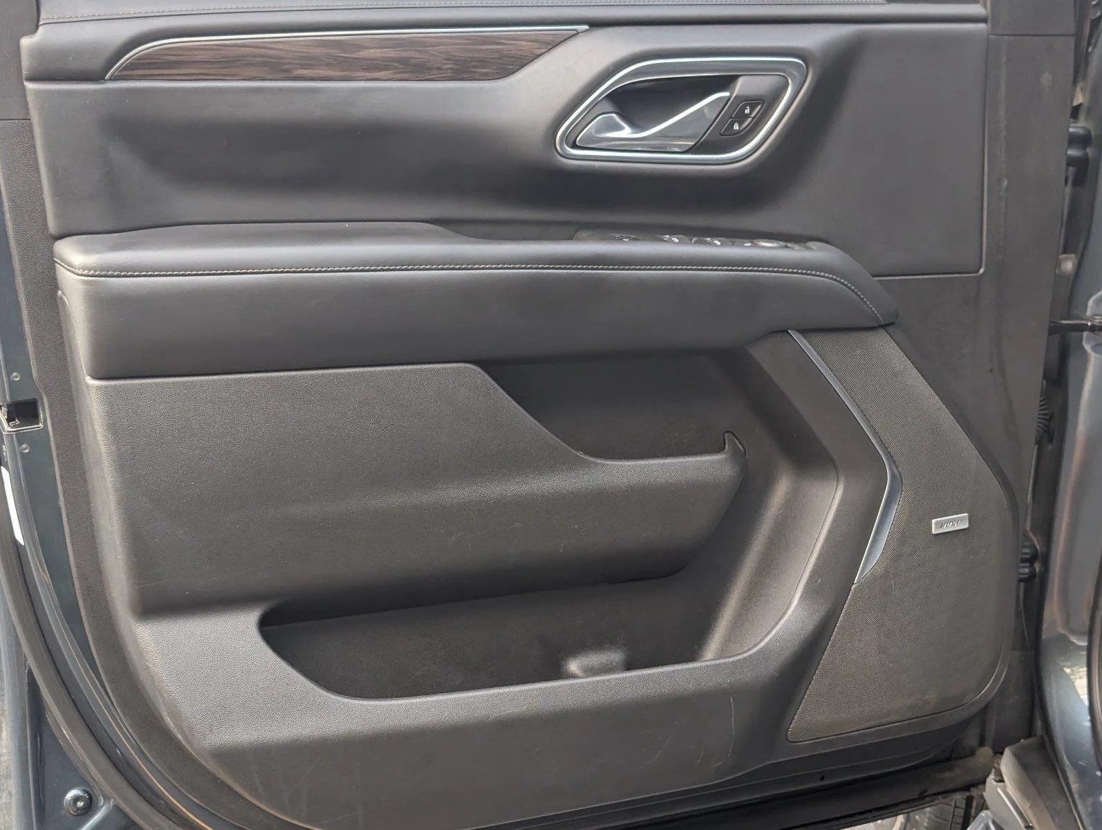 Used 2021 Shadow Gray Metallic Chevrolet LT image 13