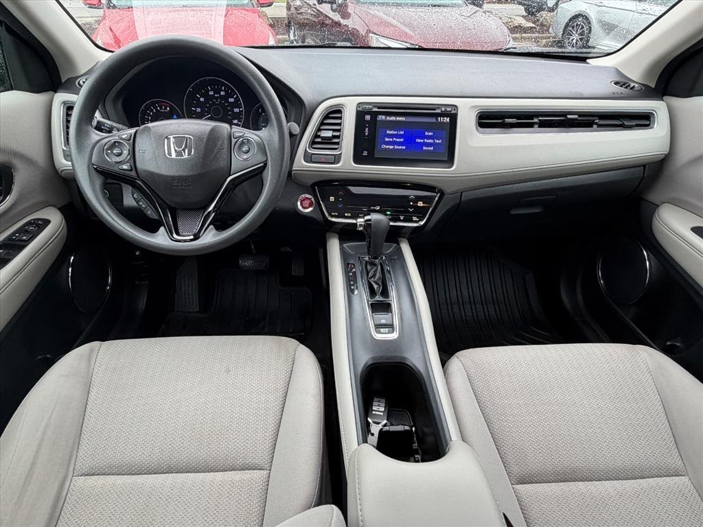 Used 2018 Lunar Silver Metallic Honda EX image 7
