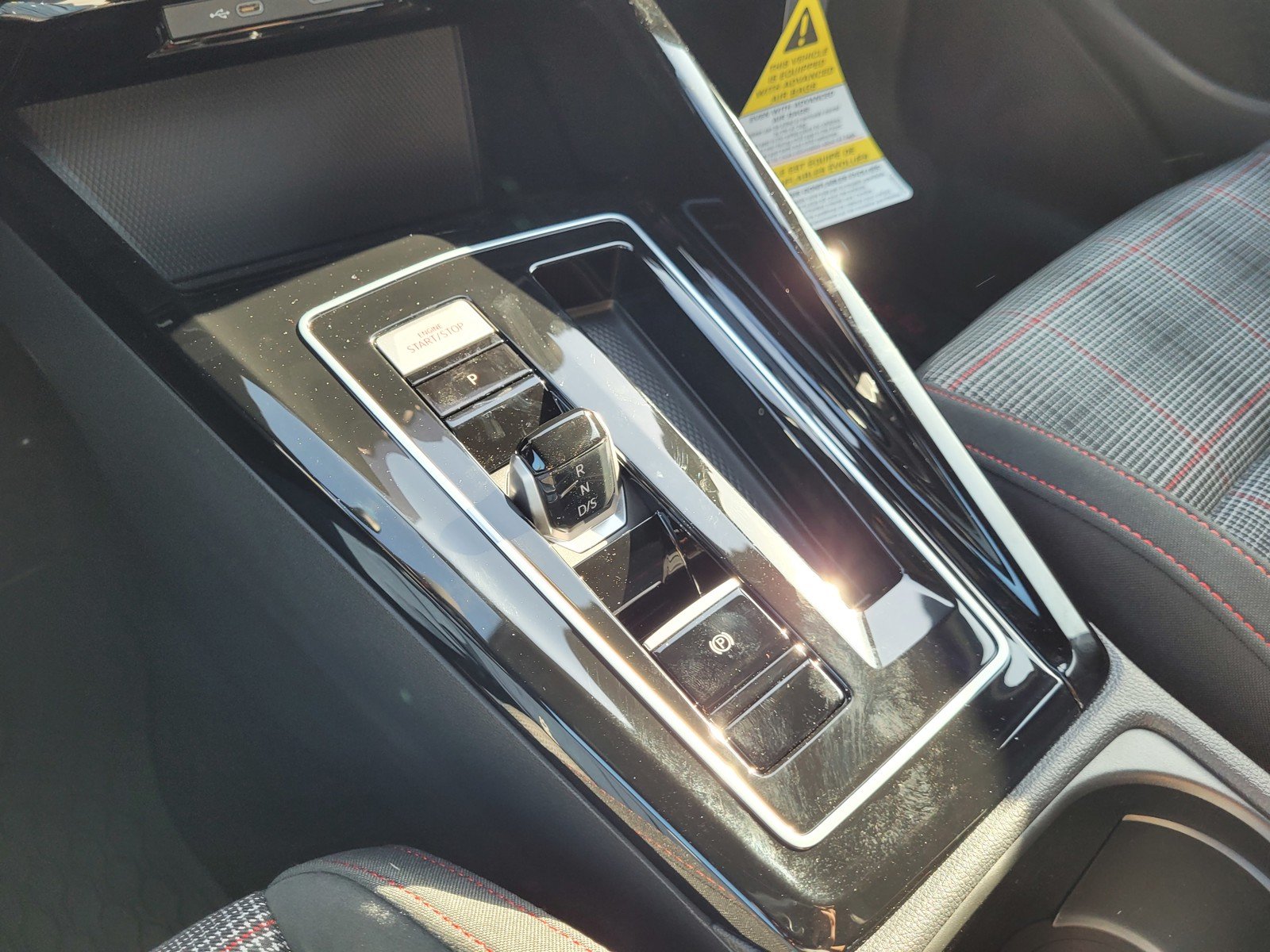 New 2026 White Volkswagen 2.0T S image 12