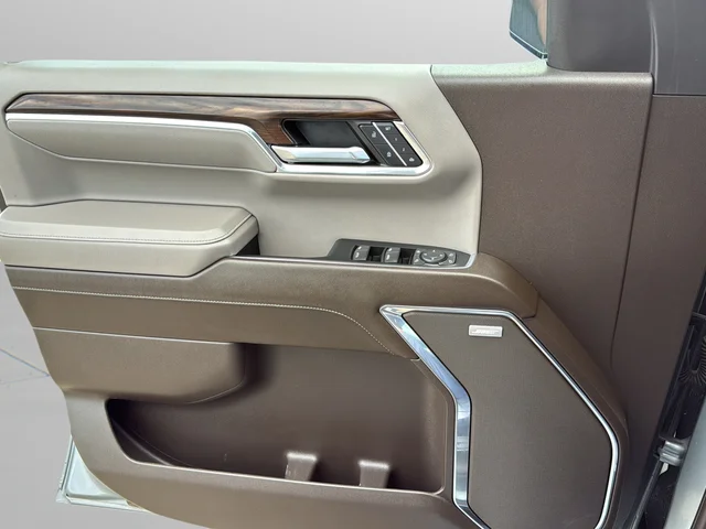 2024 GMC Sierra 1500 SLT - Photo 21