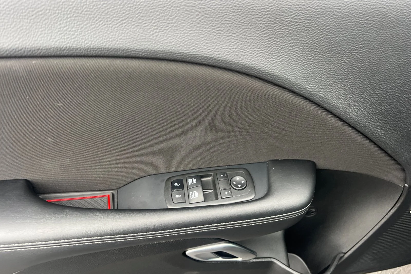 Used 2022 Pitch Black Clearcoat Dodge R/T Scat Pack image 10