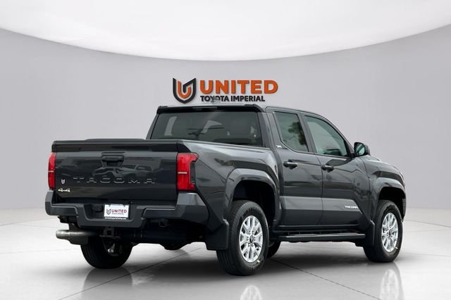 2026 Toyota Tacoma SR5 - Photo 3