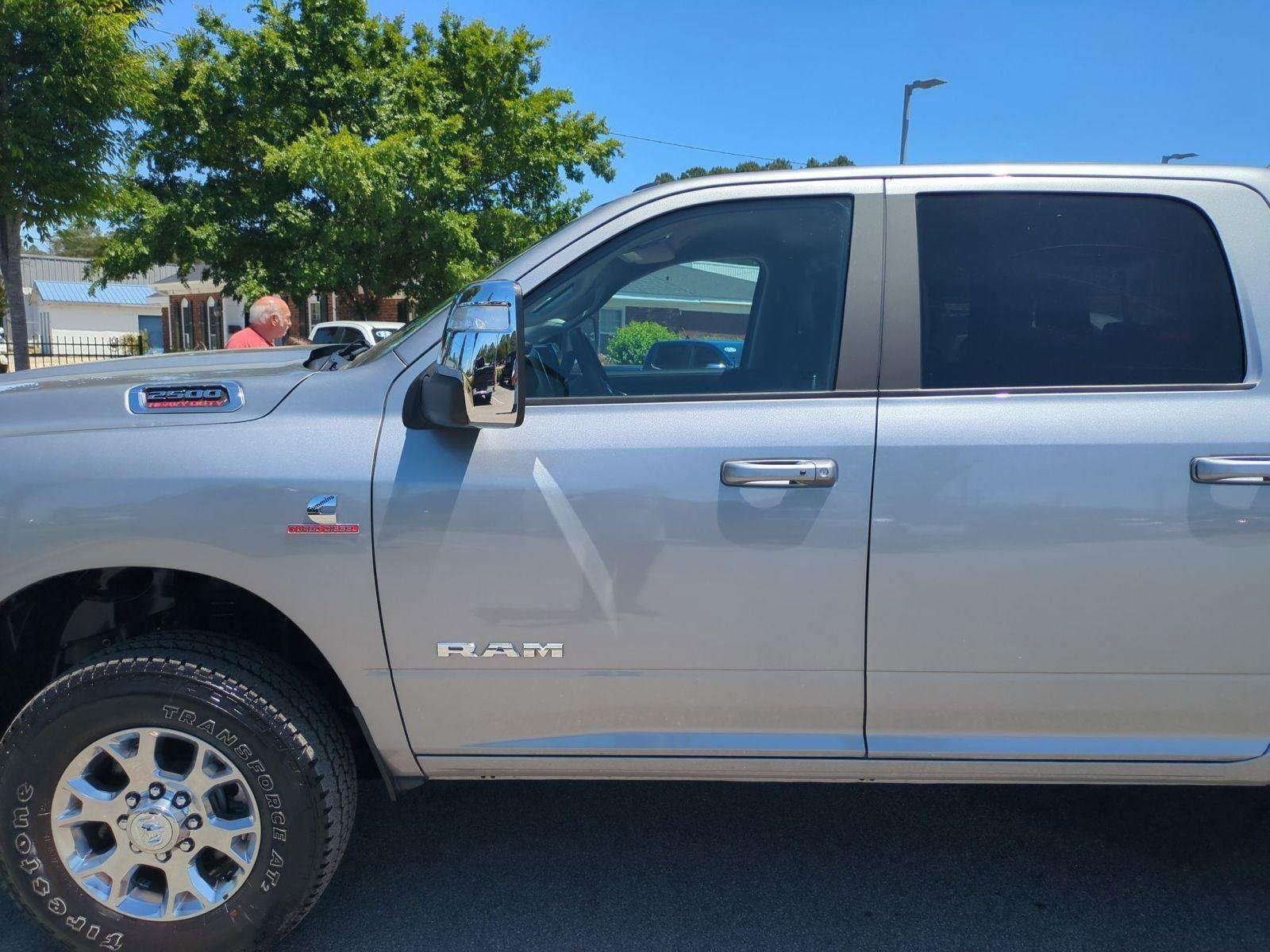 Used 2024 Billet Silver Metallic Clearcoat Ram Laramie image 15