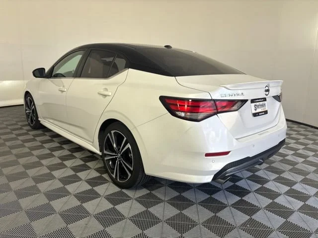 Used 2022  Nissan SR image 40