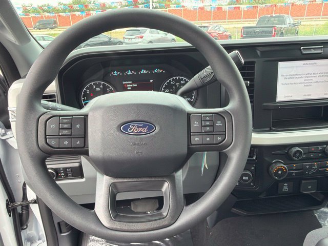New 2027 Oxford White Ford XL image 28