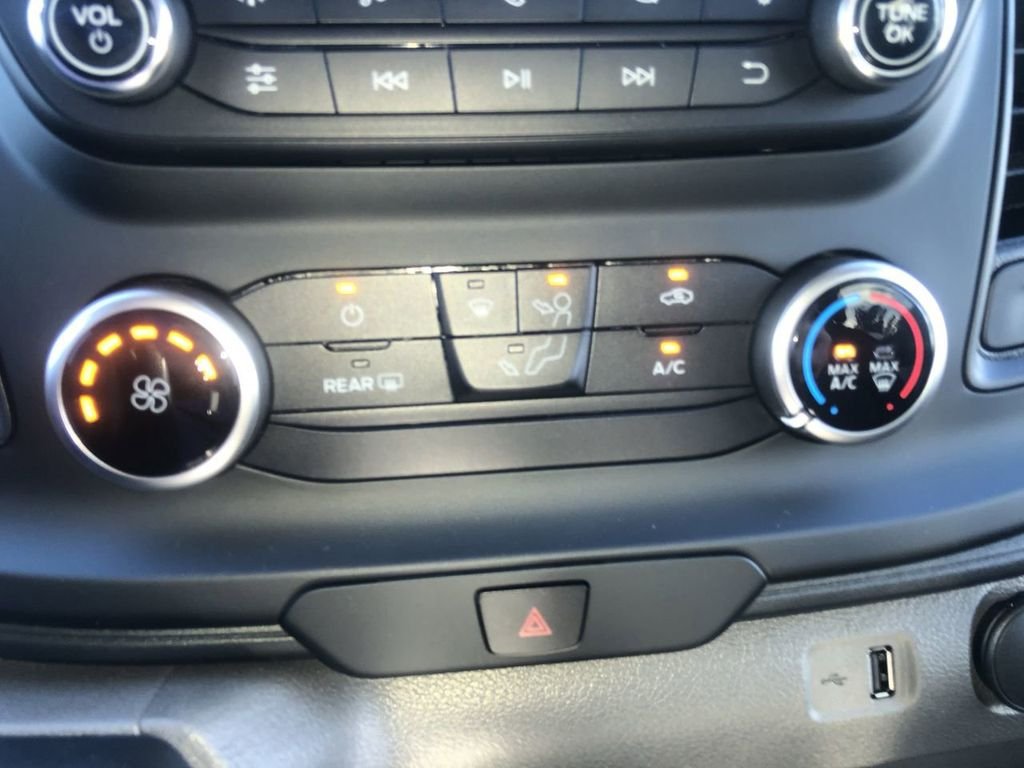 2025 Ford Transit Van Base - Photo 18