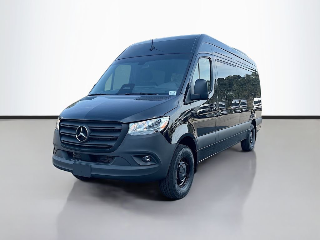 New 2026  Mercedes-Benz Passenger 170 WB image 5