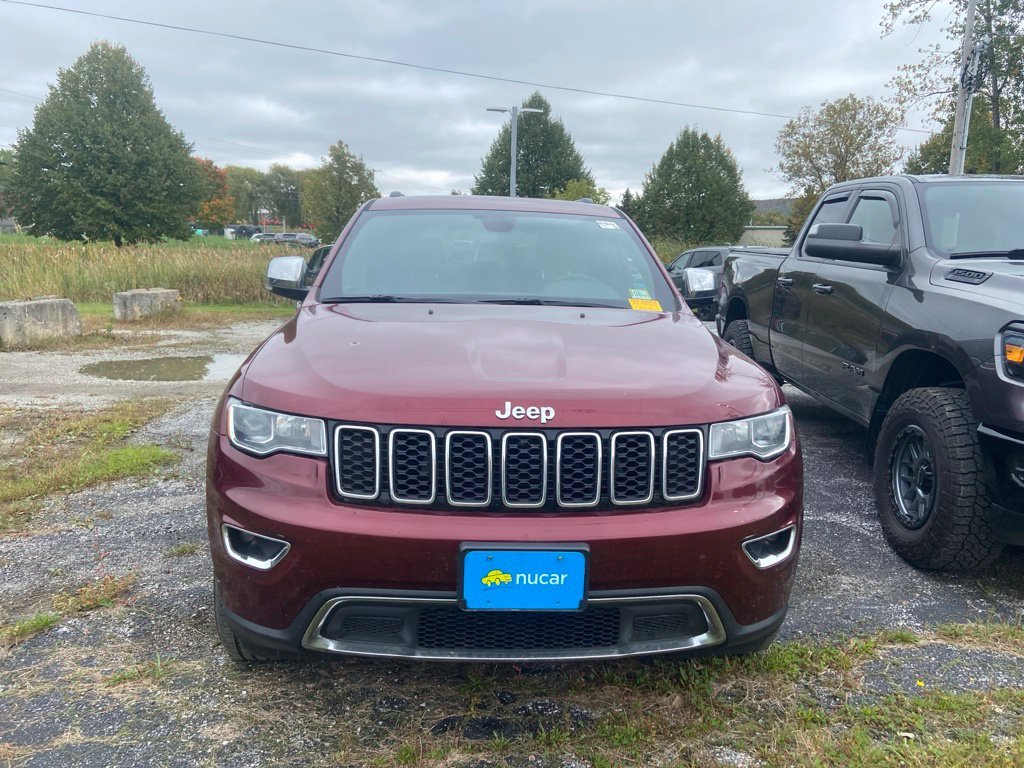Used 2019 Velvet Red Pearlcoat Jeep Limited image 2