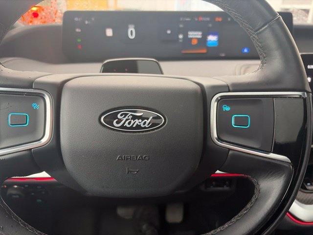 Used 2025 Agate Black Metallic Ford Platinum image 18