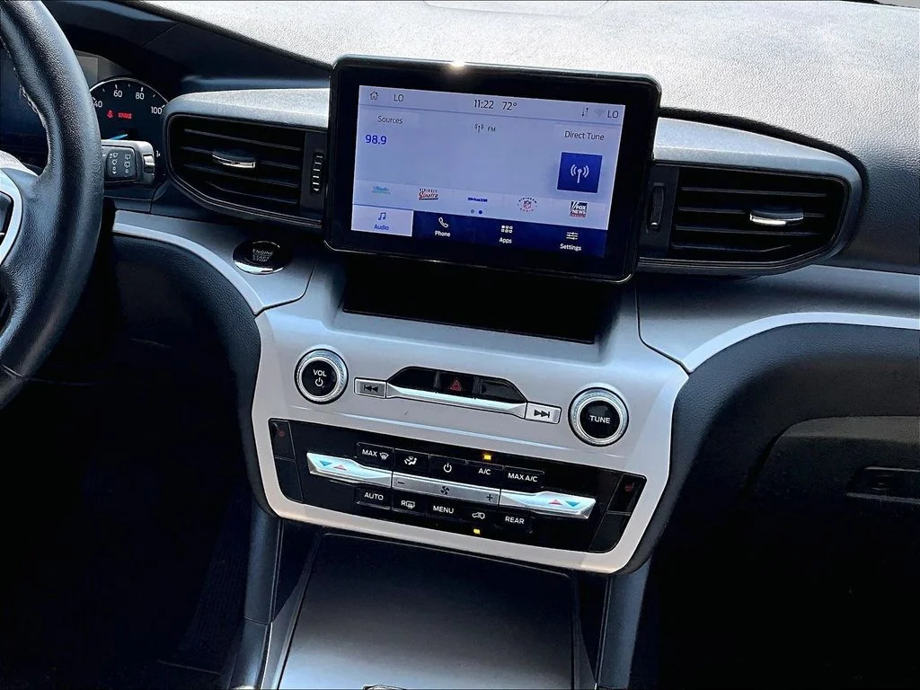 Used 2023 Gray Ford XLT image 7