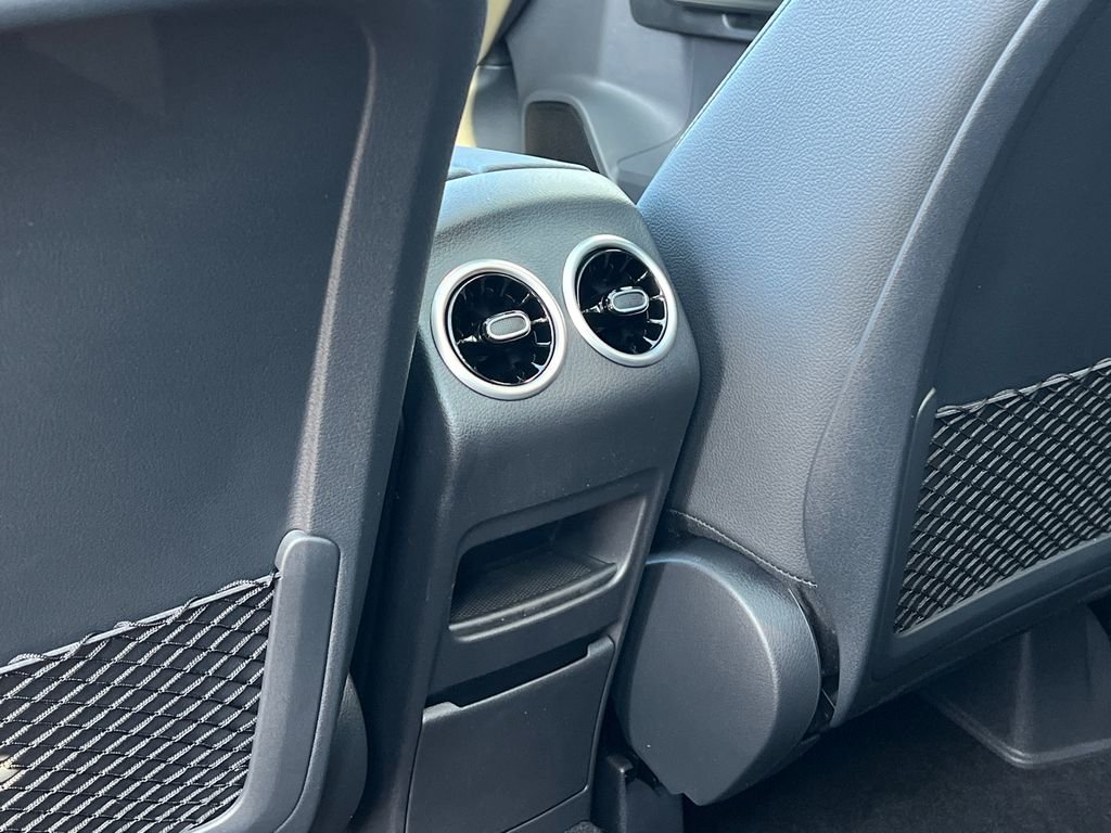 New 2026 Mountain Grey Metallic Mercedes-Benz GLA 250 image 27