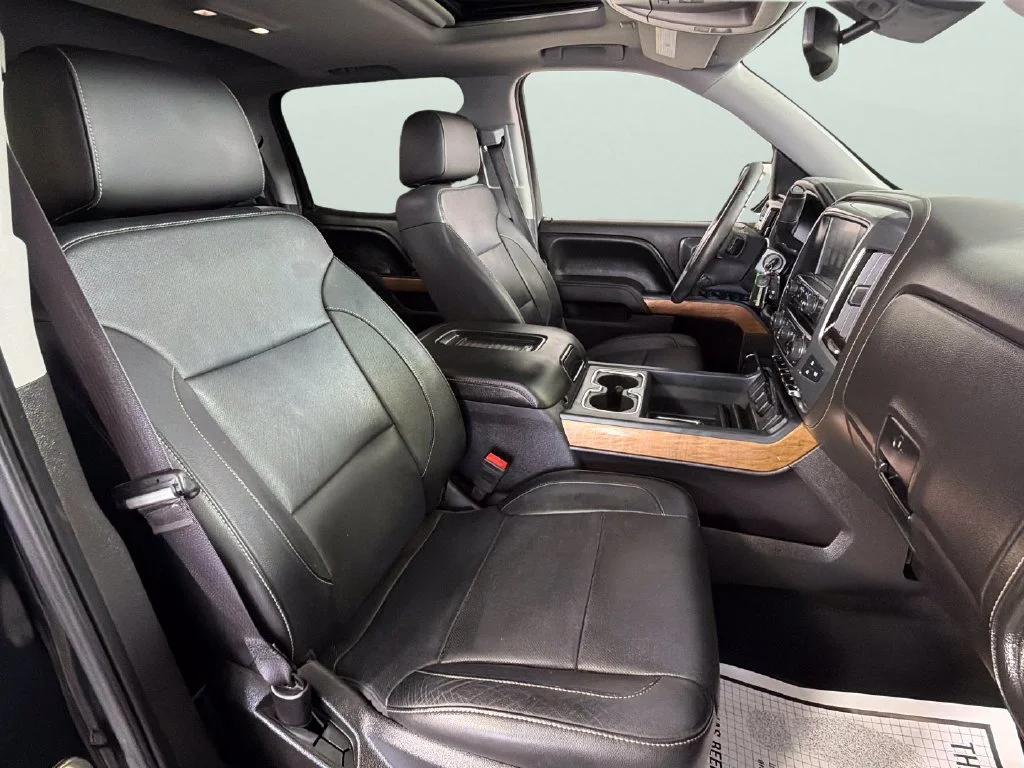 Used 2016 BLACK Chevrolet LTZ image 35
