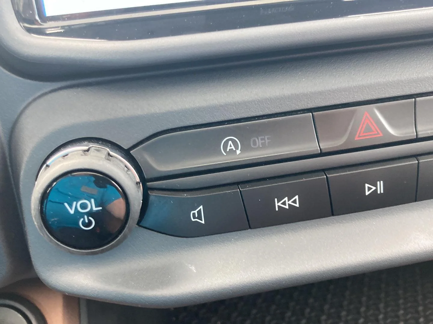 Used 2021 Wh Ford Outer Banks image 21
