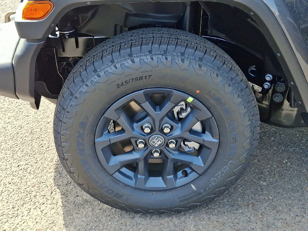 New 2026 Granite Crystal Metallic Clear-Coat Exterior Paint Jeep 85th Anniversary image 19