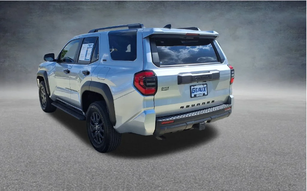 Used 2025 Silver Toyota SR5 image 5