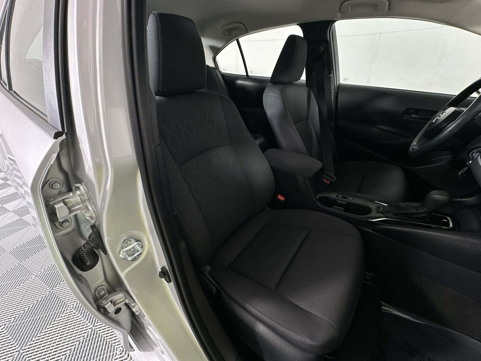 Used 2025 Silver Toyota LE image 25
