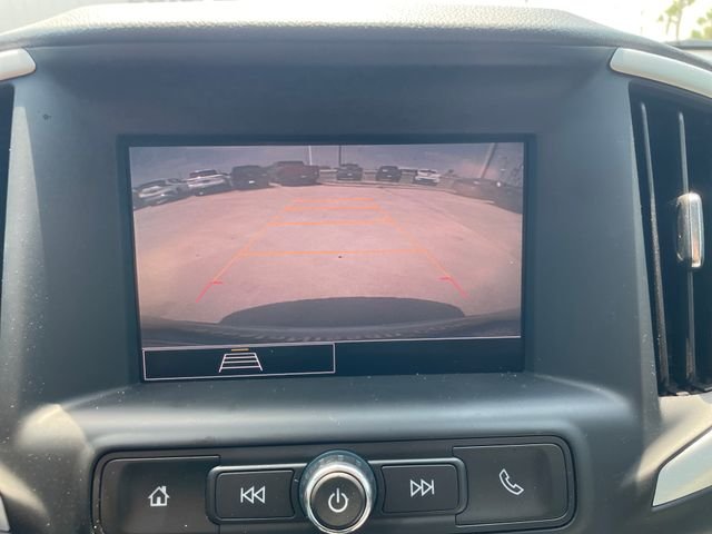 Used 2022 Silver GMC SLE image 20