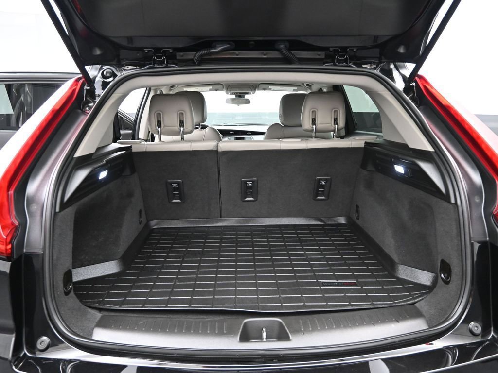 2019 Cadillac XT4 Luxury - Photo 18