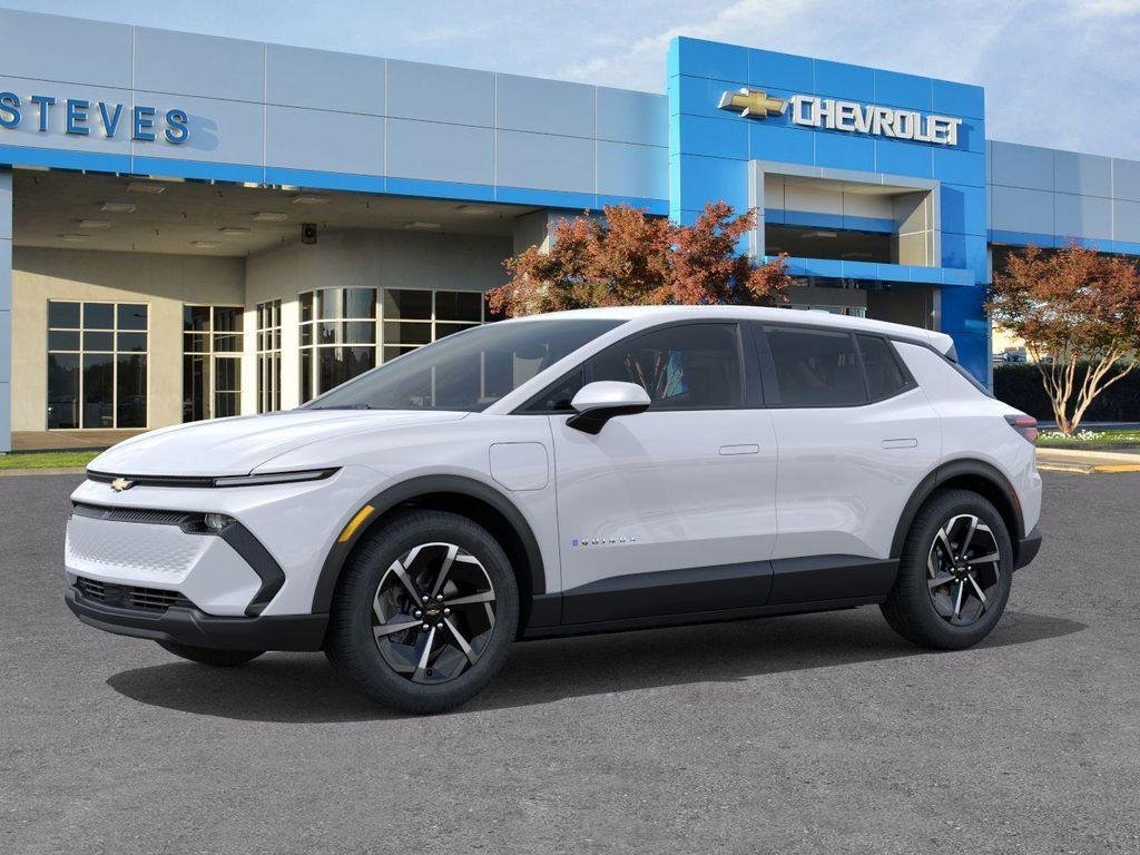 2026 Chevrolet Equinox EV LT photo 2