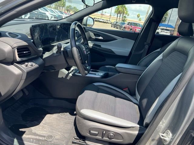 Used 2025 Moonstone Gray Metallic Buick Preferred image 11