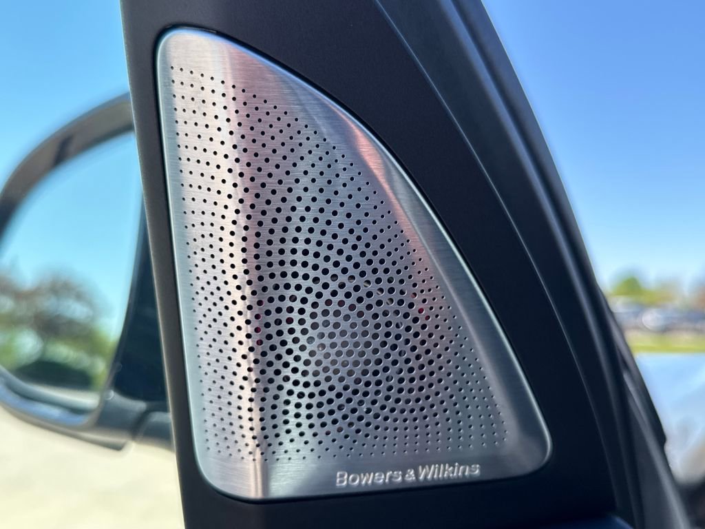 2025 BMW X7 M60i - Photo 17
