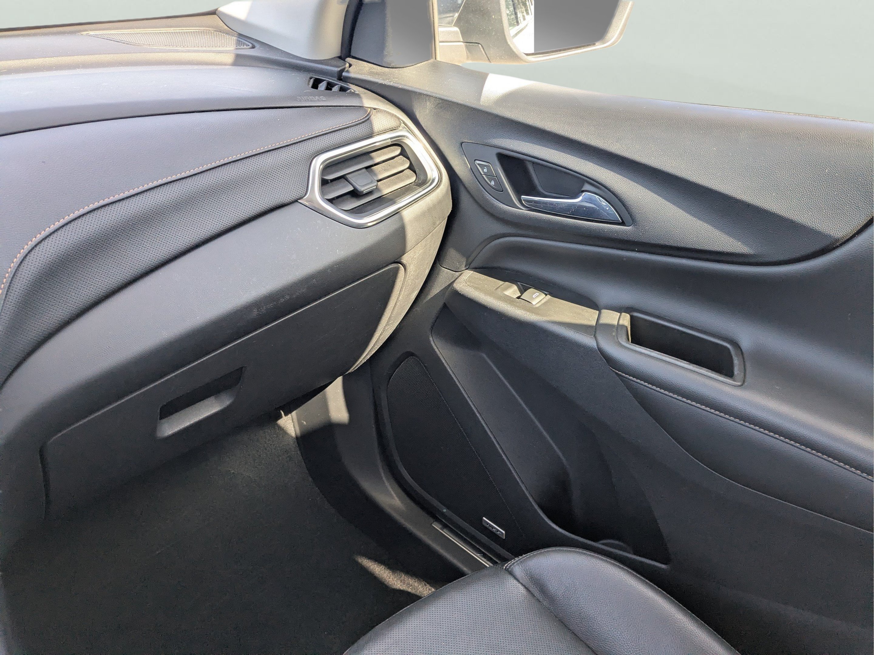 2020 Chevrolet Equinox Premier - Photo 16