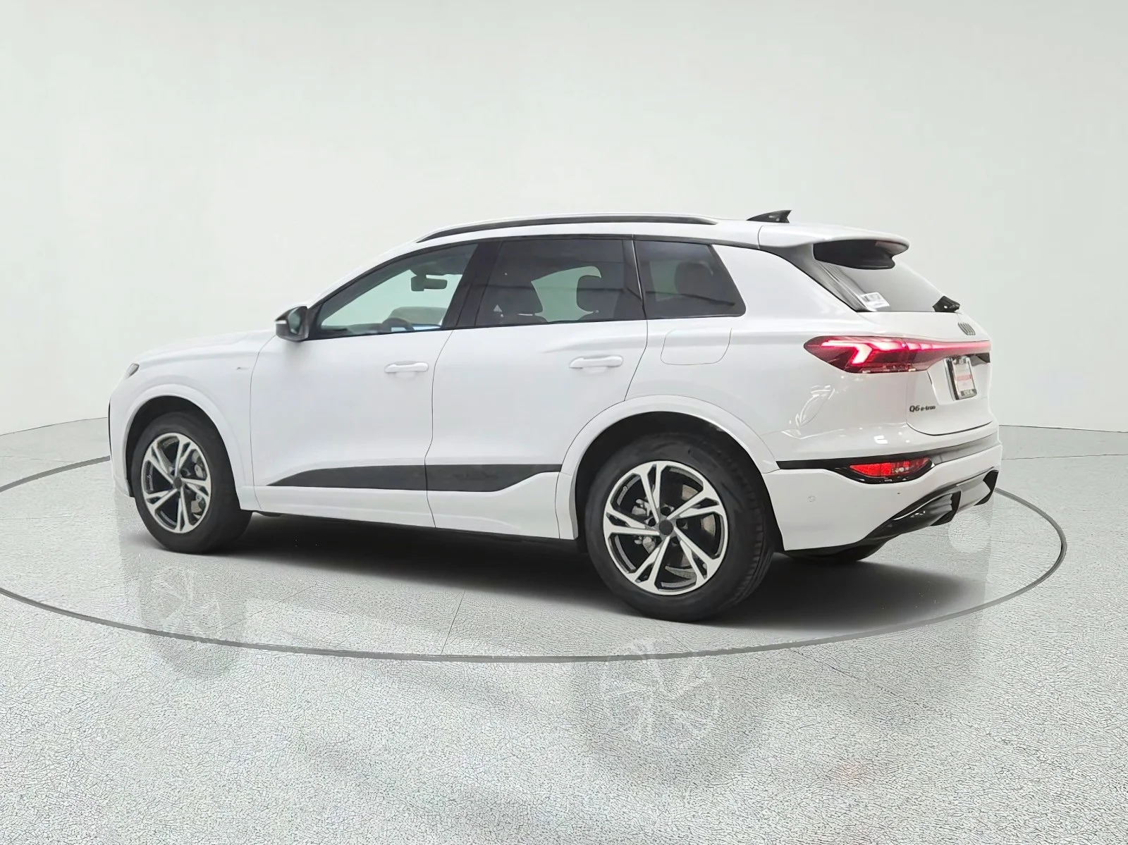 New 2027 Glacier White Metallic Audi Premium Plus quattro image 7