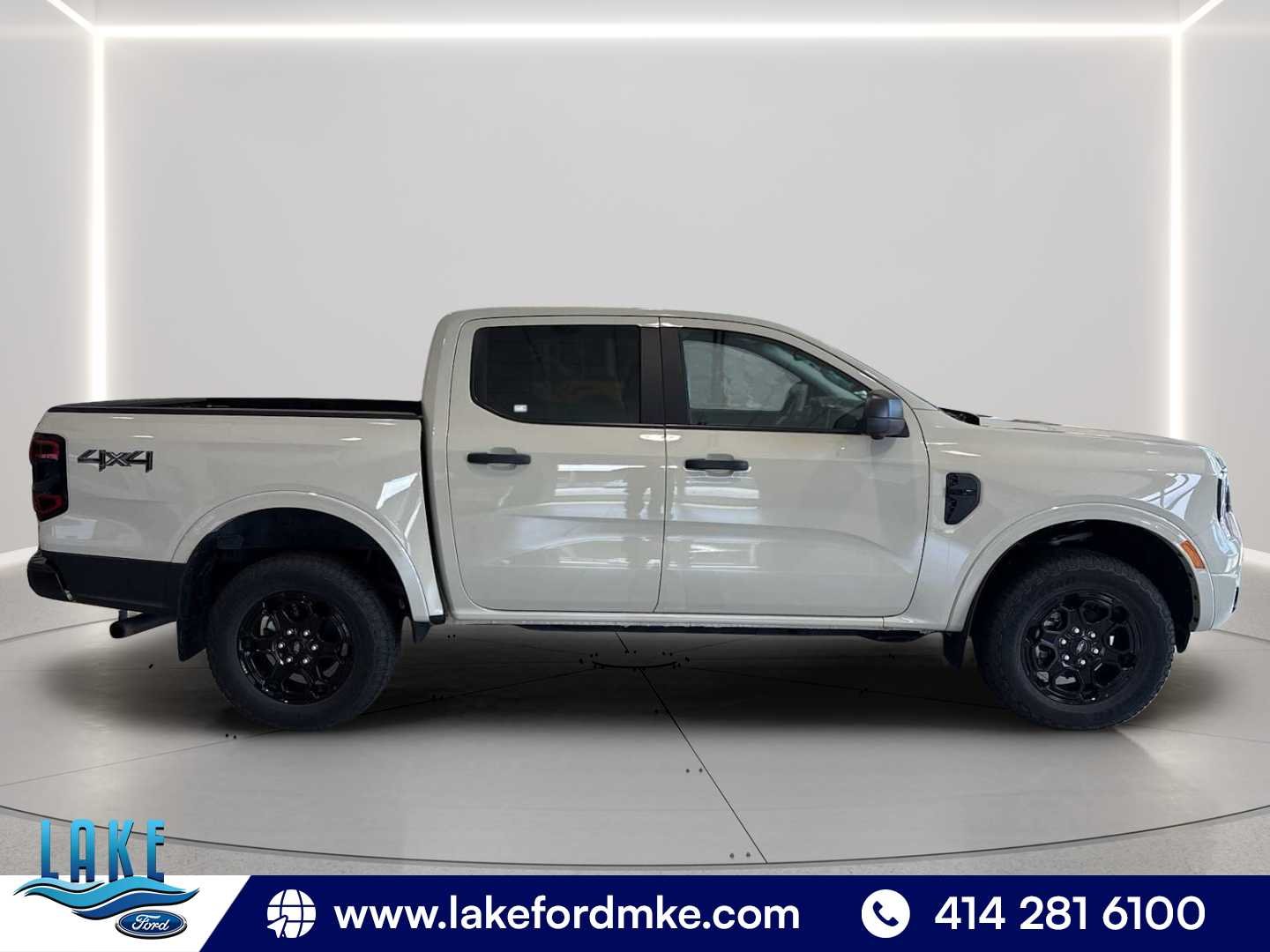 Used 2025 Desert Sand Ford XLT image 8