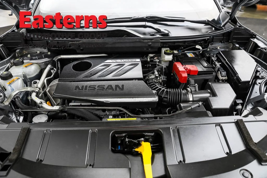Used 2024 Gray Nissan SV image 7