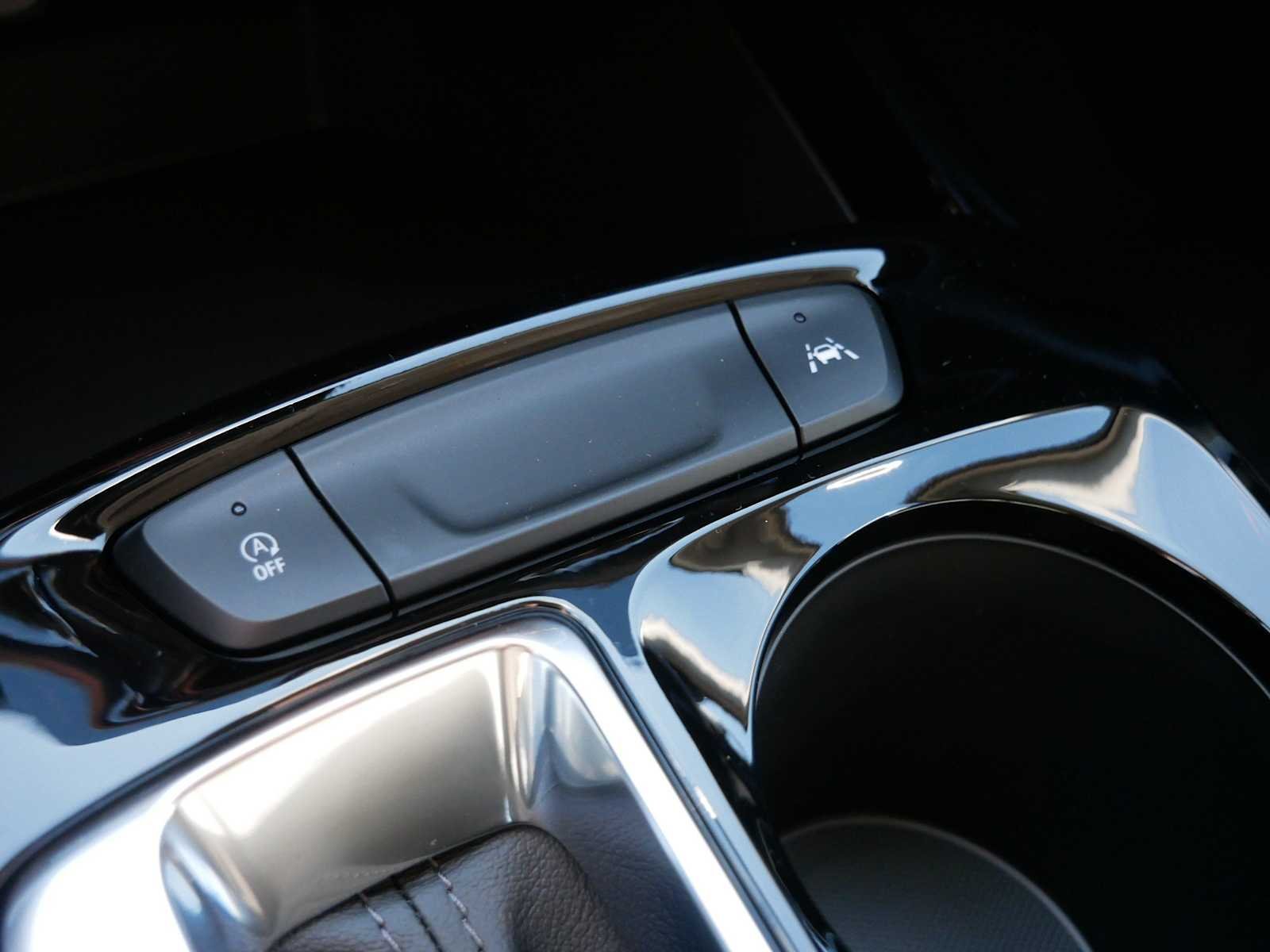 2026 Chevrolet Trax LT - Photo 21