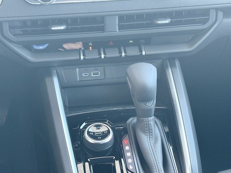 2026 Chevrolet Colorado Trail Boss - Photo 13