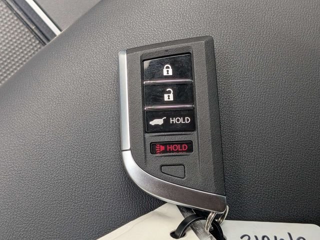 Used 2022 Silver Acura Technology image 35