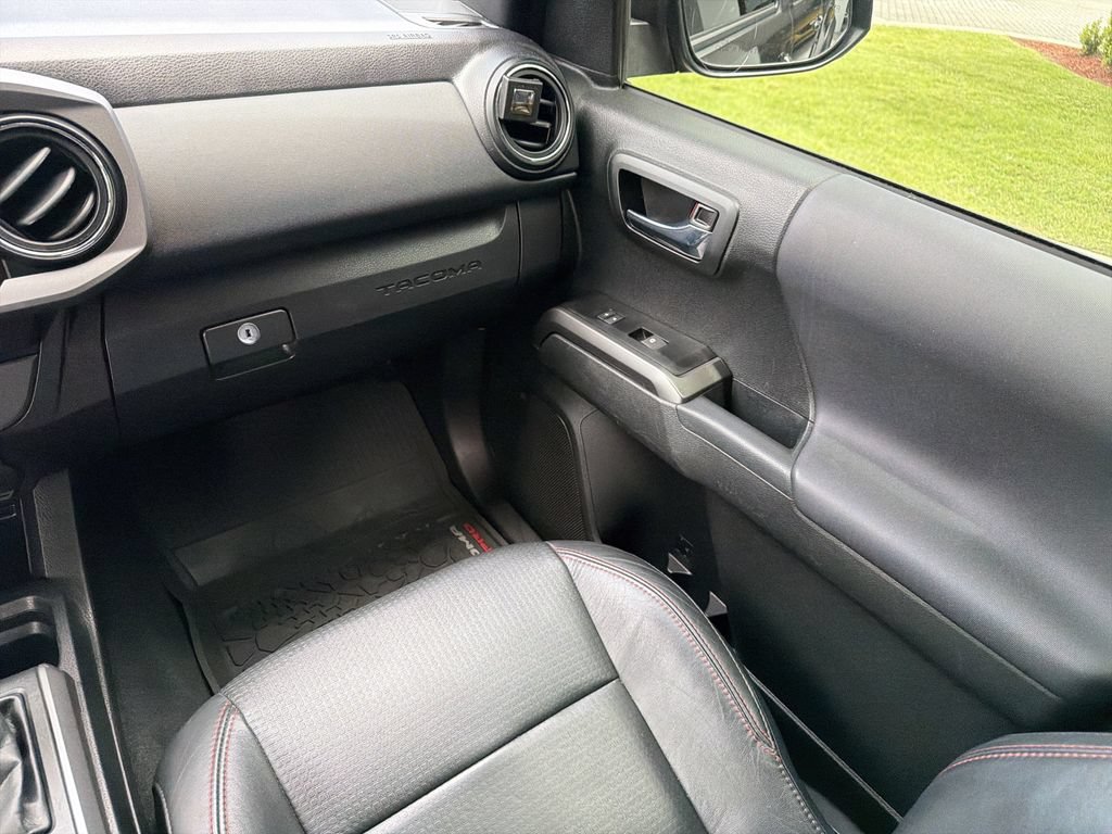 2022 Toyota Tacoma TRD Pro - Photo 23