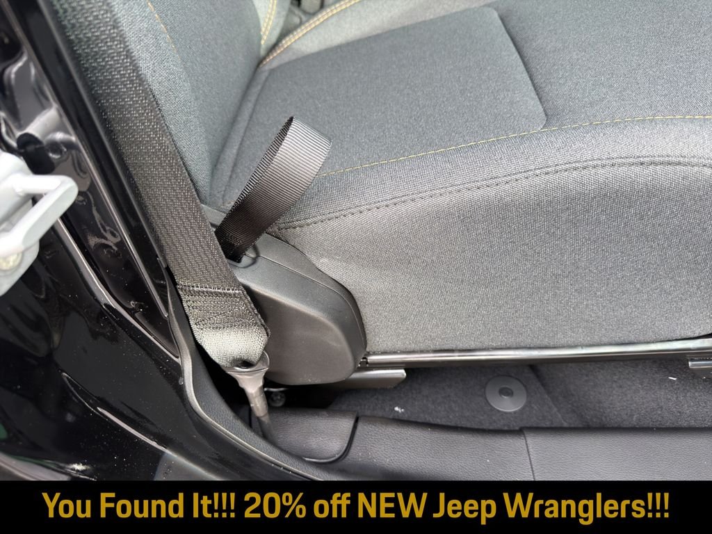 New 2026 Black Clear-Coat Exterior Paint Jeep Sport S image 27