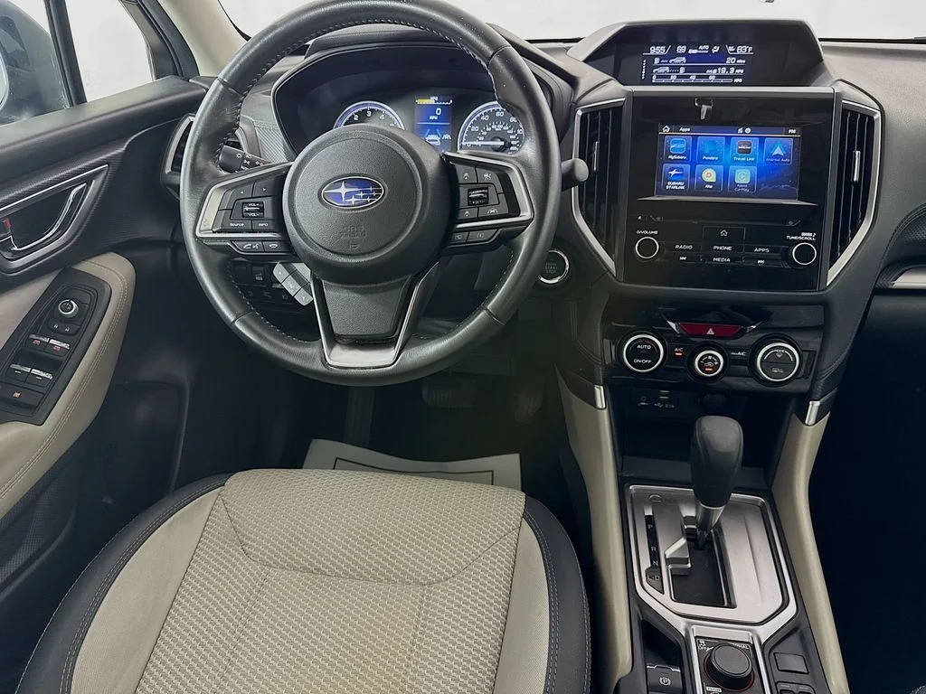 Used 2019 Green Subaru Premium image 28