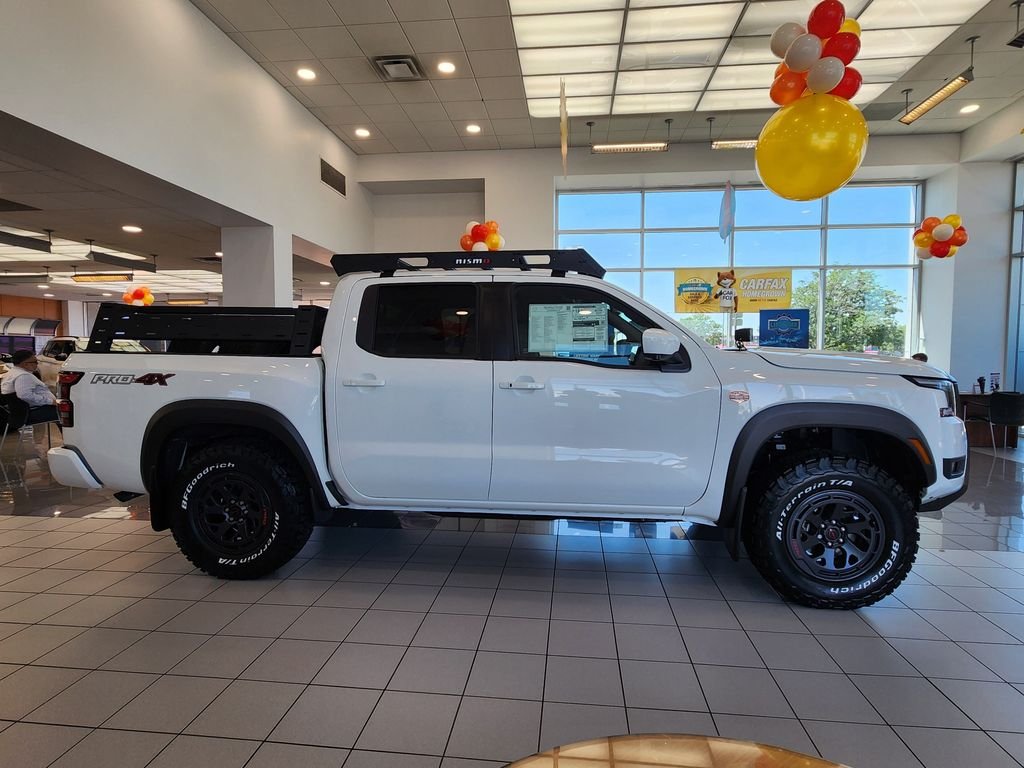 New 2026 Glacier White Nissan PRO-4X image 4