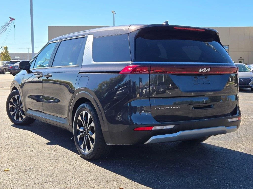 Used 2022 Panthera Metal Kia EX image 12